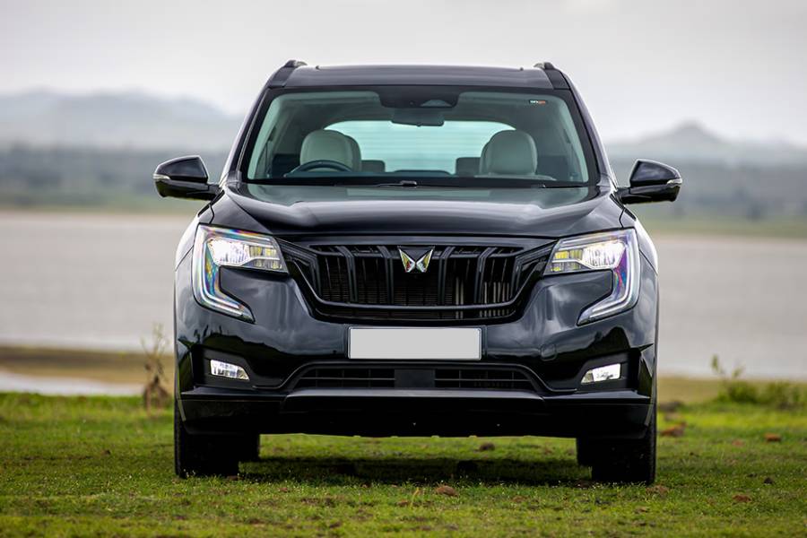 Mahindra XUV